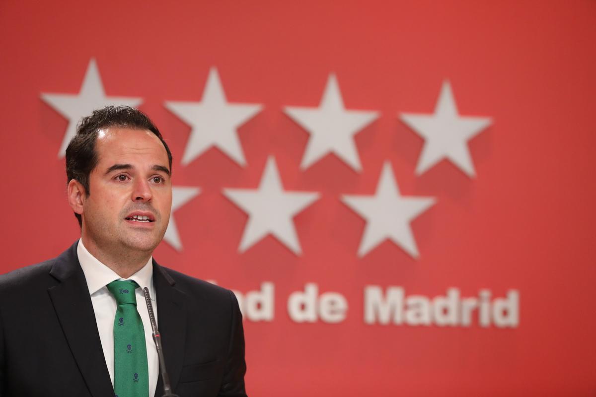 Aguado anuncia la dimisión de Ayuso y la convocatoria de elecciones en Madrid