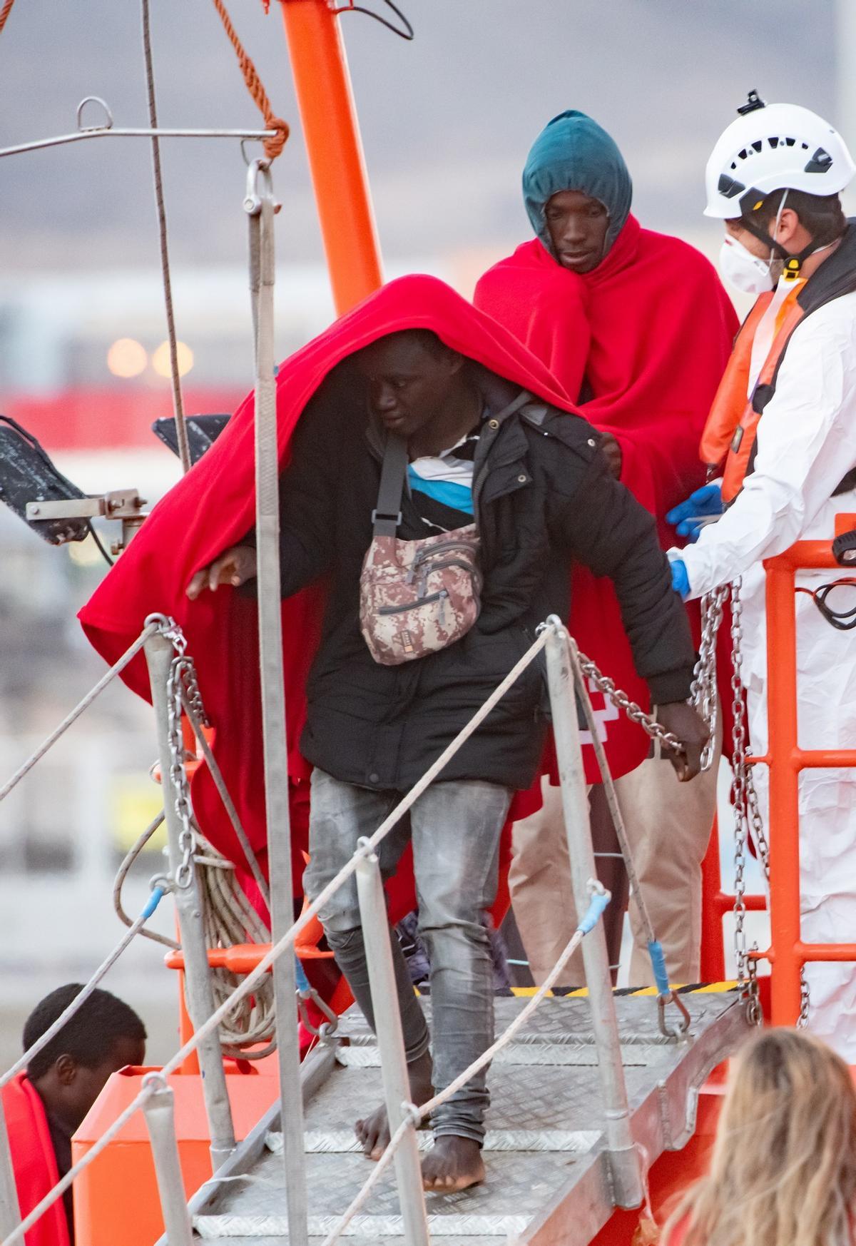 Rescatan a 289 migrantes en cuatro pateras cuando se encontraban en aguas cercanas a Fuerteventura y Gran Canaria