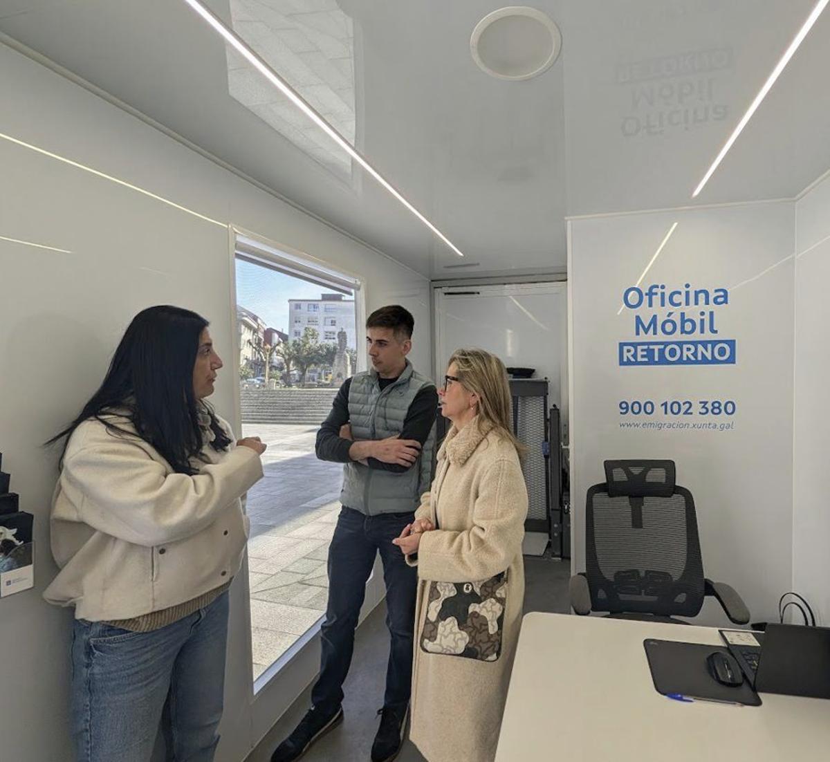 La Oficina do Retorno visita Lalín |