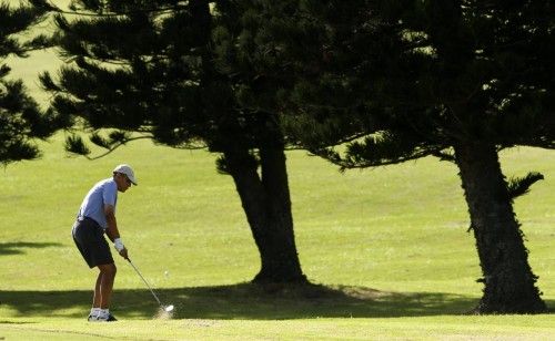 El presidente de Estados Unidos, Barack Obama, ha decidido emplear sus días libres en jugar al golf en Hawai antes de regresar a Washington.