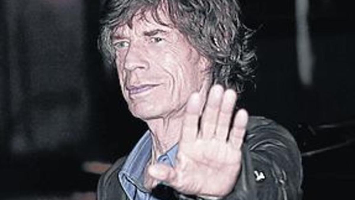 Jagger lleva 'bien' la muerte de su pareja