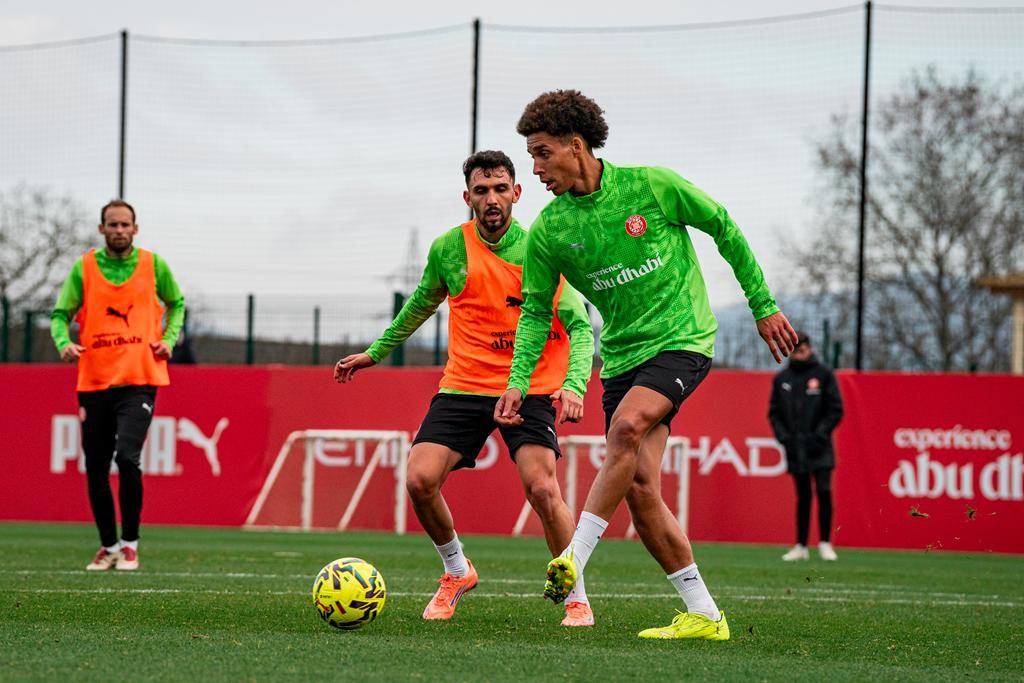 The images of Girona's return to training