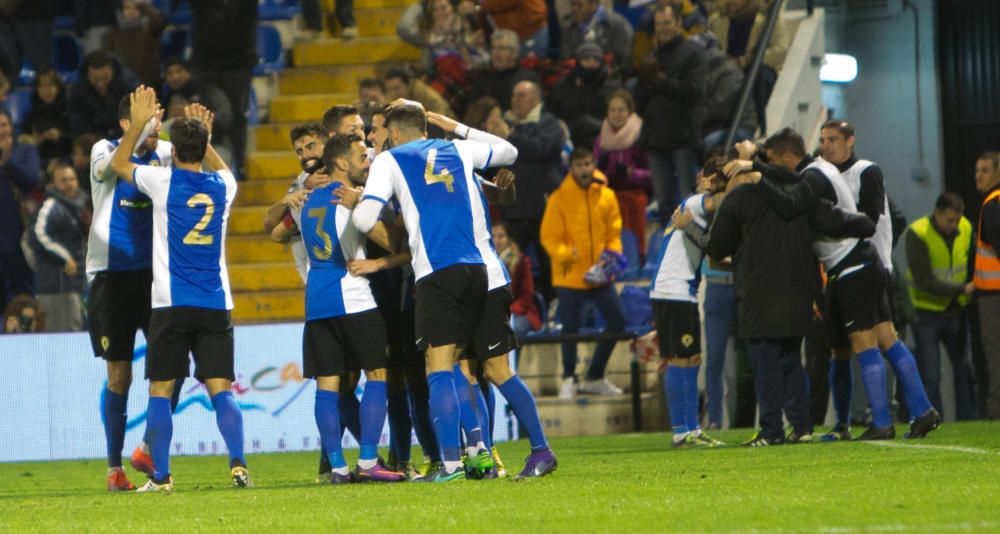 El Hércules llega vivo al Camp Nou