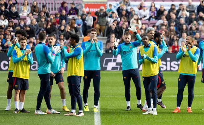 Las mejores imágenes del entrenamiento a puertas abiertas del Barça