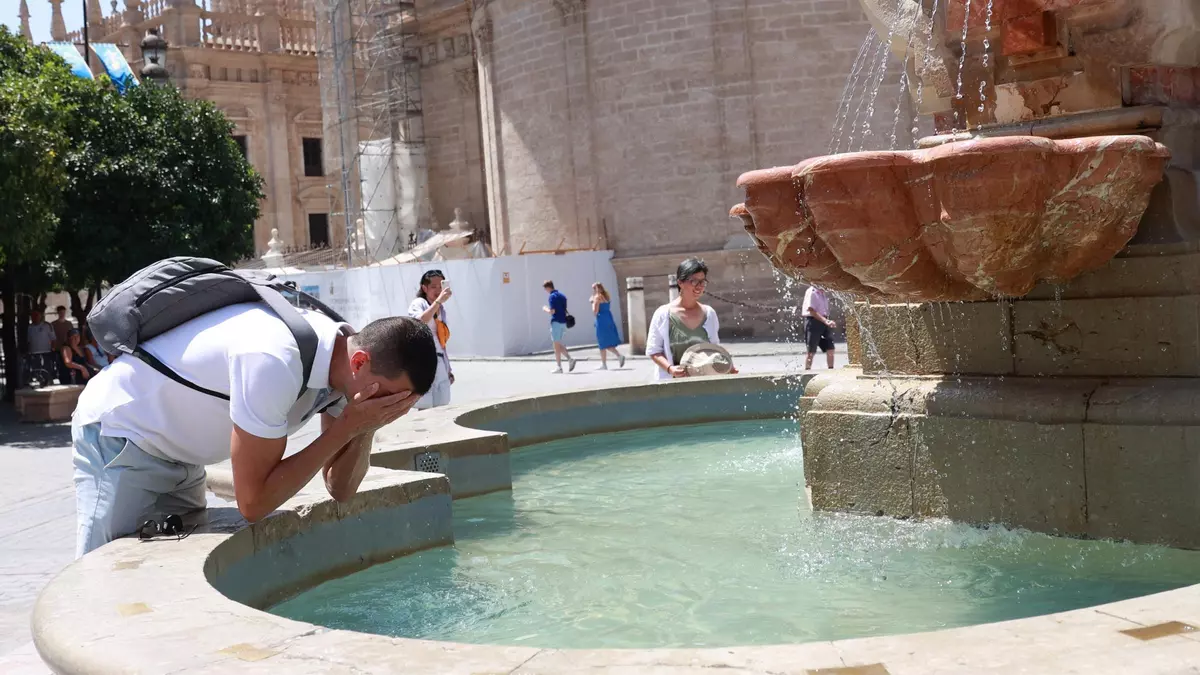 El centro de la Península supera los 40ºC y se activan avisos por calor intenso para este viernes