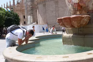El centro de la Península supera los 40ºC y se activan avisos por calor intenso para este viernes