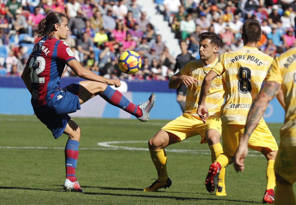 Levante UD-Girona FC en imágenes