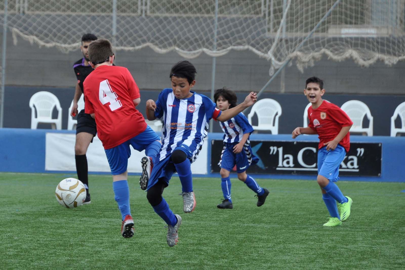 El fútbol base vuelve a sonreír