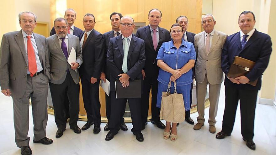 Varios dirigentes empresariales, entre ellos, Salvador Navarro, José Vicente González, José Vicente Morata y Vicente Boluda, en un encuentro en la CEV en 2014.