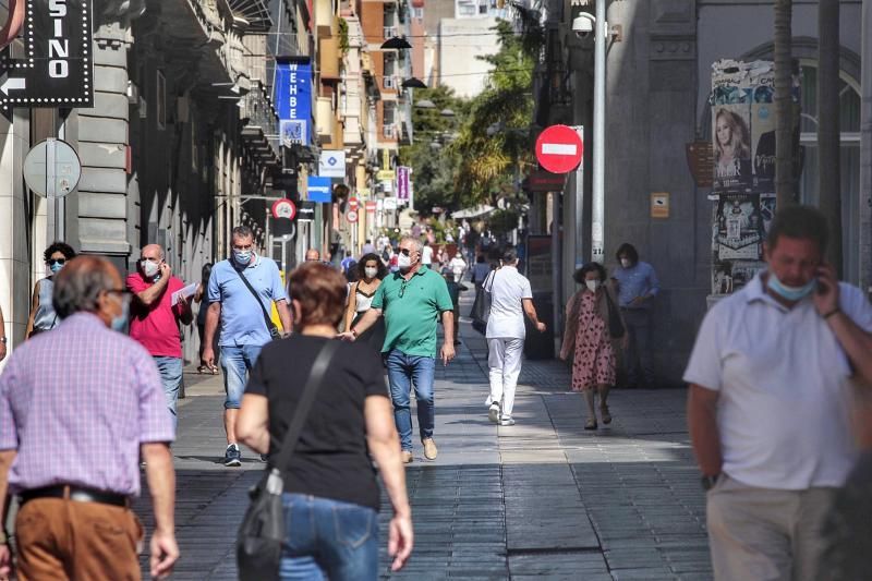 Cesta solidaria y paseo por sc  | 02/06/2020 | Fotógrafo: María Pisaca Gámez