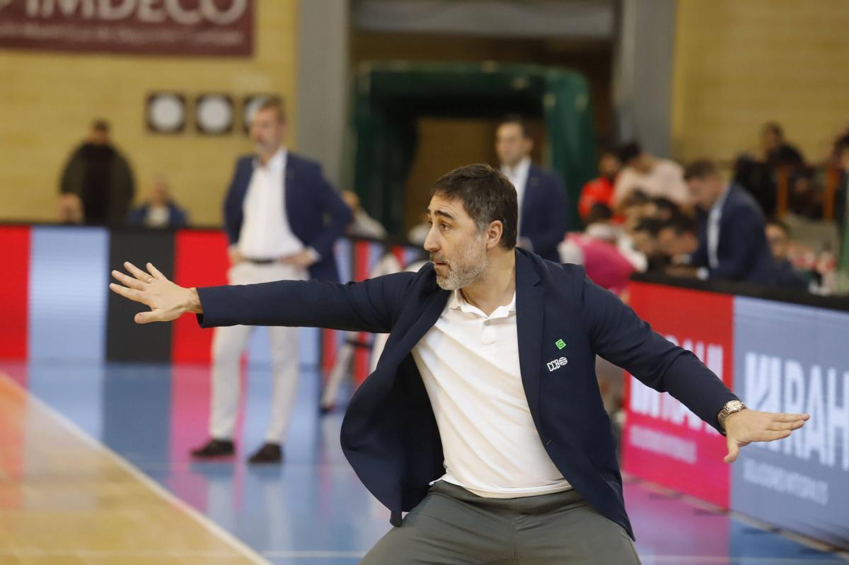 El Coto baloncesto Córdoba - Insolac Caja87, en imágenes