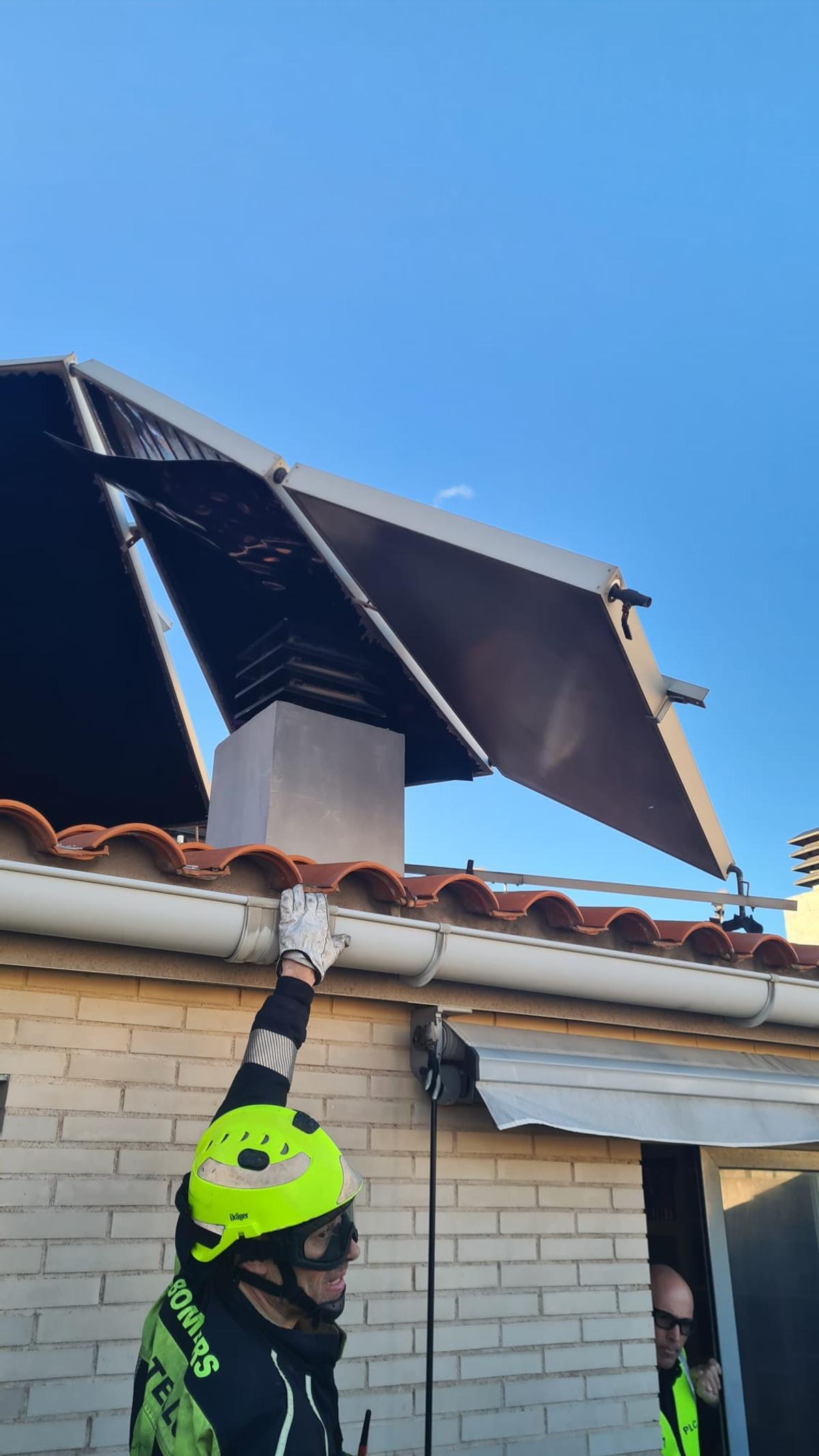 Un centenar de servicios devuelven la normalidad a Castellón tras el viento