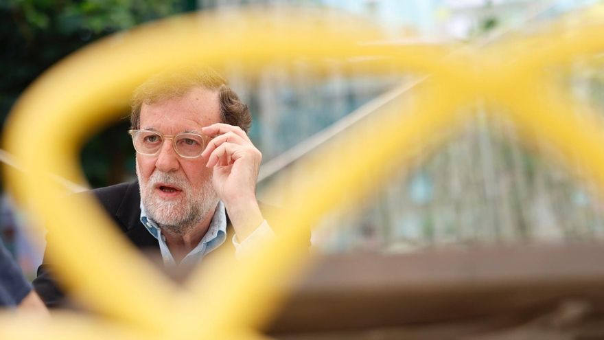 Mariano Rajoy, en Avilés: &quot;Ahora son inviables consensos; si pactas con quien se quiere ir de España o con el brazo político de lo que fue ETA...&quot;
