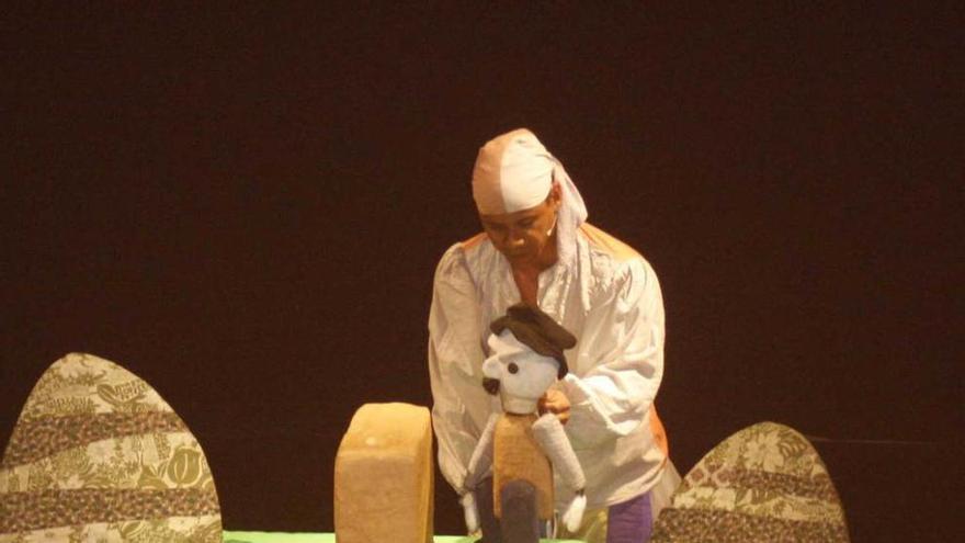 La función celebrada ayer, con el Teatro de Guiñol de La Habana.