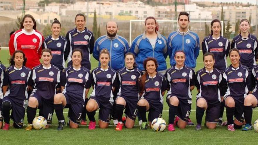 El fútbol femenino está de moda en Santa Pola