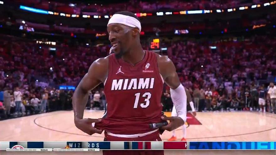 Bam Adebayo se convierte en el segundo máximo anotador de la historia de la NBA en un solo partido