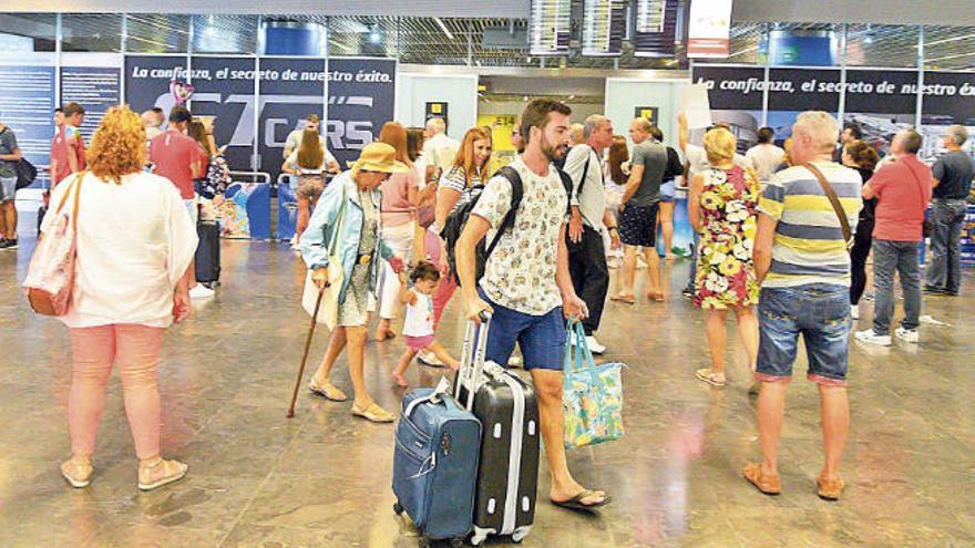 Zona de llegadas del aeropuerto de Gran Canaria.