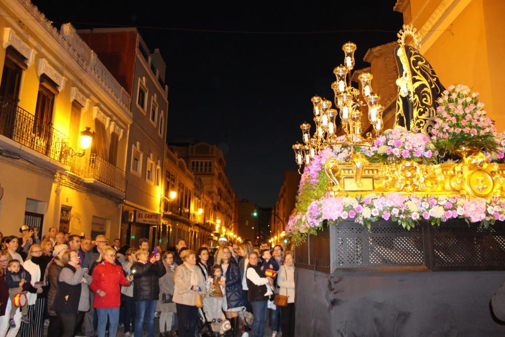 Procesión de la Dolorosa del Cabanyal con los Granaders de la Verge