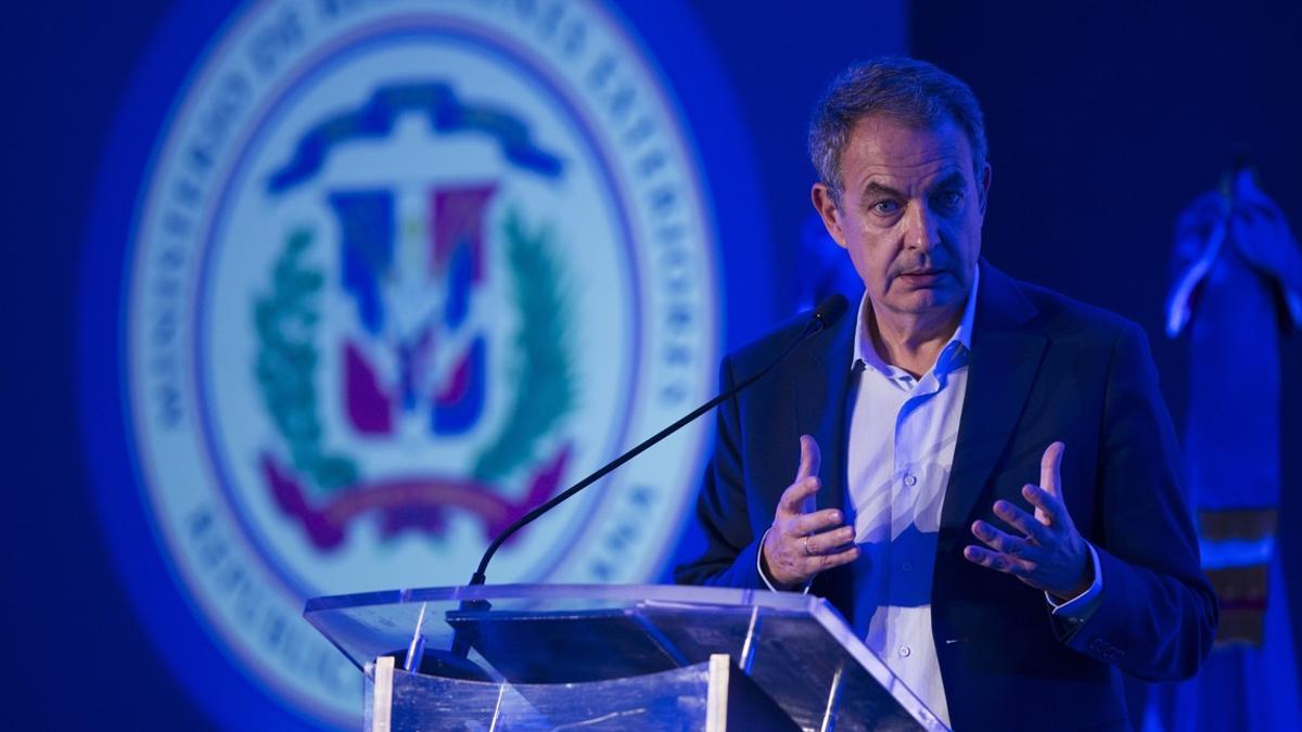 RodrÃ­guez Zapatero dicta la conferencia &quot;La igualdad de gÃ©nero como derecho&quot;