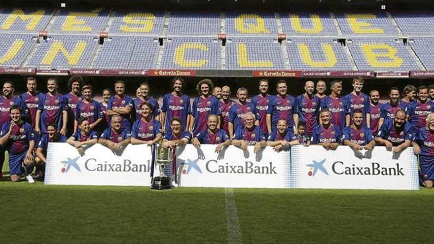 El grupo de 44 afortunados que se sintieron jugadores del Barcelona.