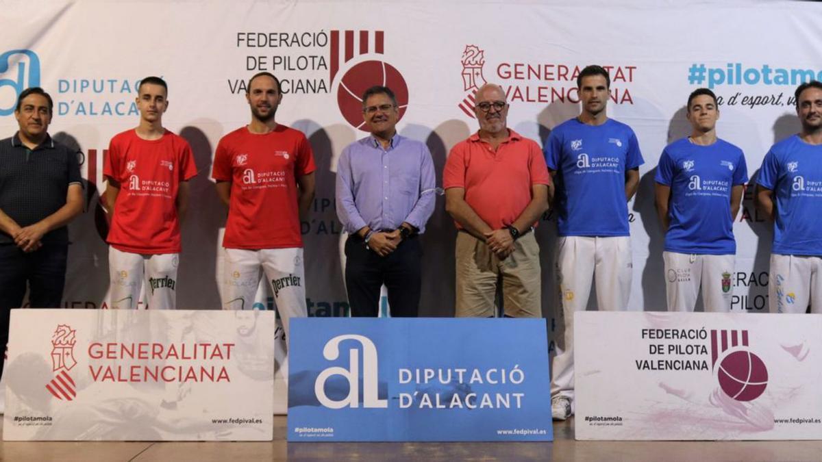 Equips del CPV Parcent A i CPV Sella, finalistes de 1ª Llargues. | FEDPIVAL