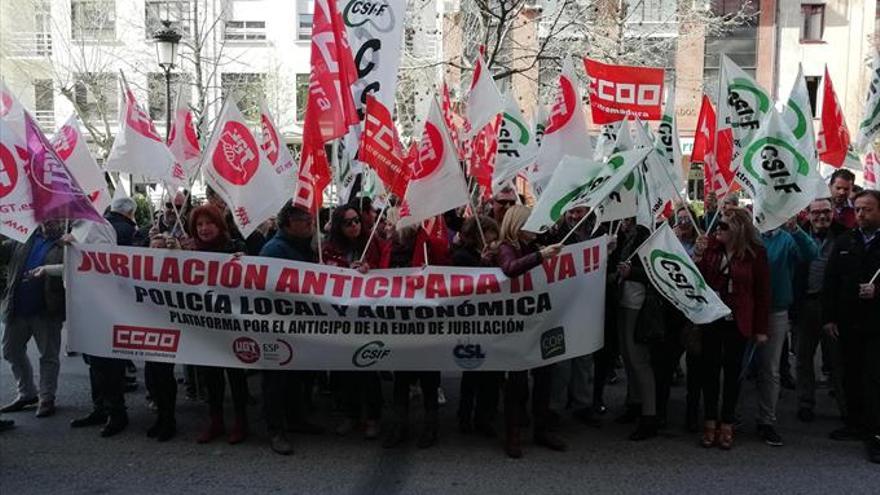 manifestación para la jubilación anticipada