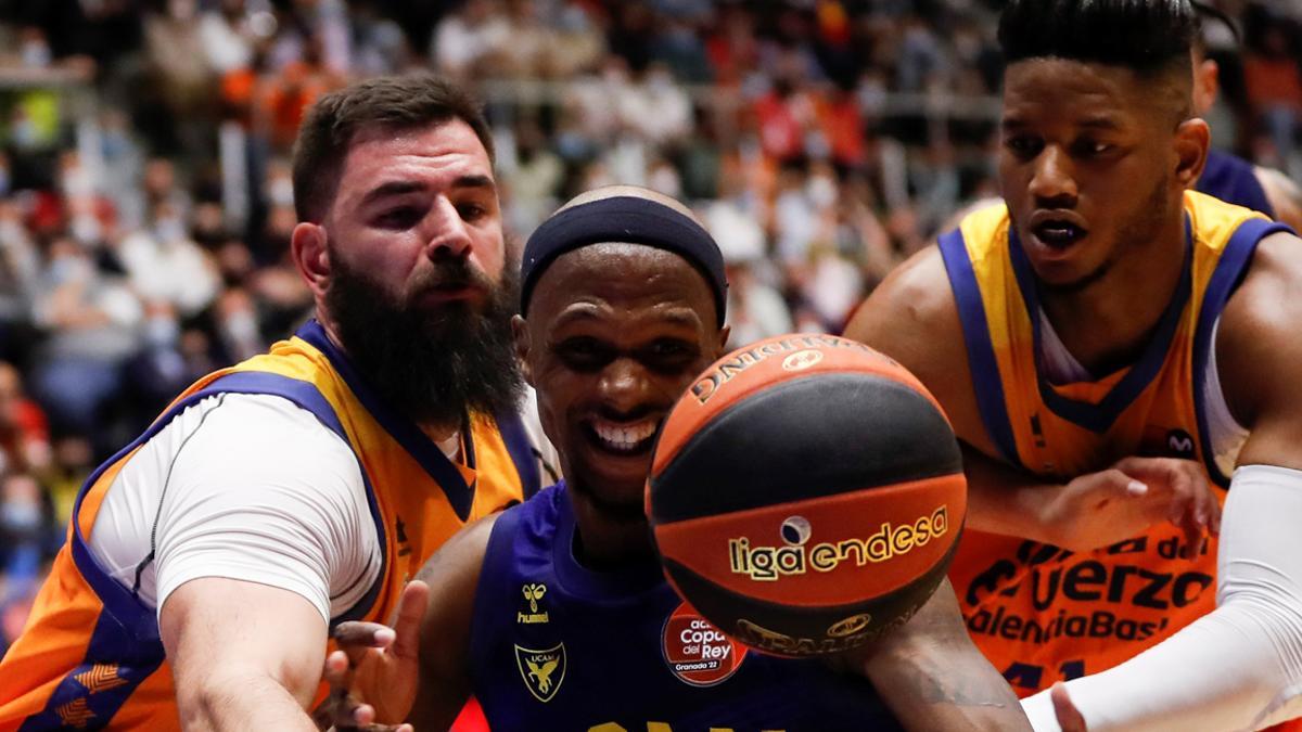 McFadden, frente al Valencia Basket