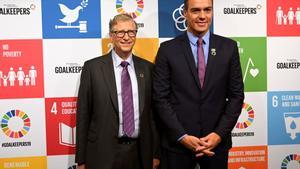 Bill Gates y Pedro Sánchez, en un acto de la Fundación Bill y Melinda Gates, el miércoles en Nueva York.