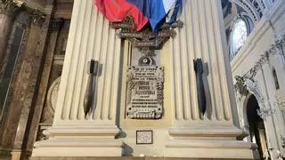 Dos bombas, una inscripción franquista en latín y un general golpista: la memoria de El Pilar, a examen