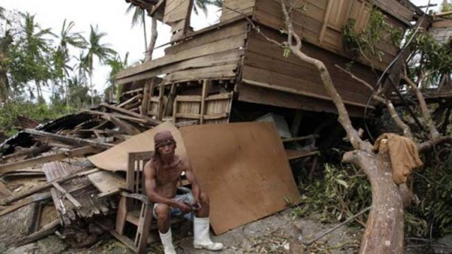 Haiyan llega debilitada a Vietnam