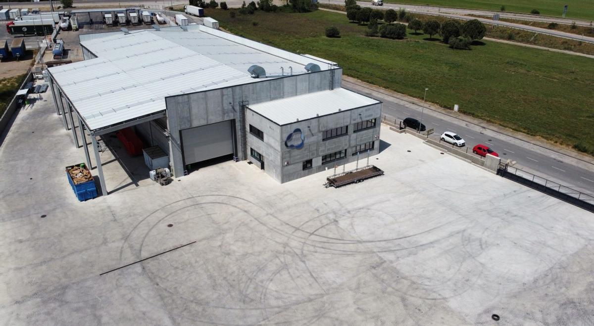 La seu a Vilamallade la firma Space Pools.