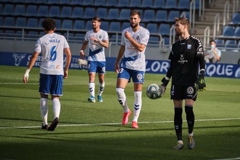 Encuentro entre el CD Tenerife y el RC Deportivo