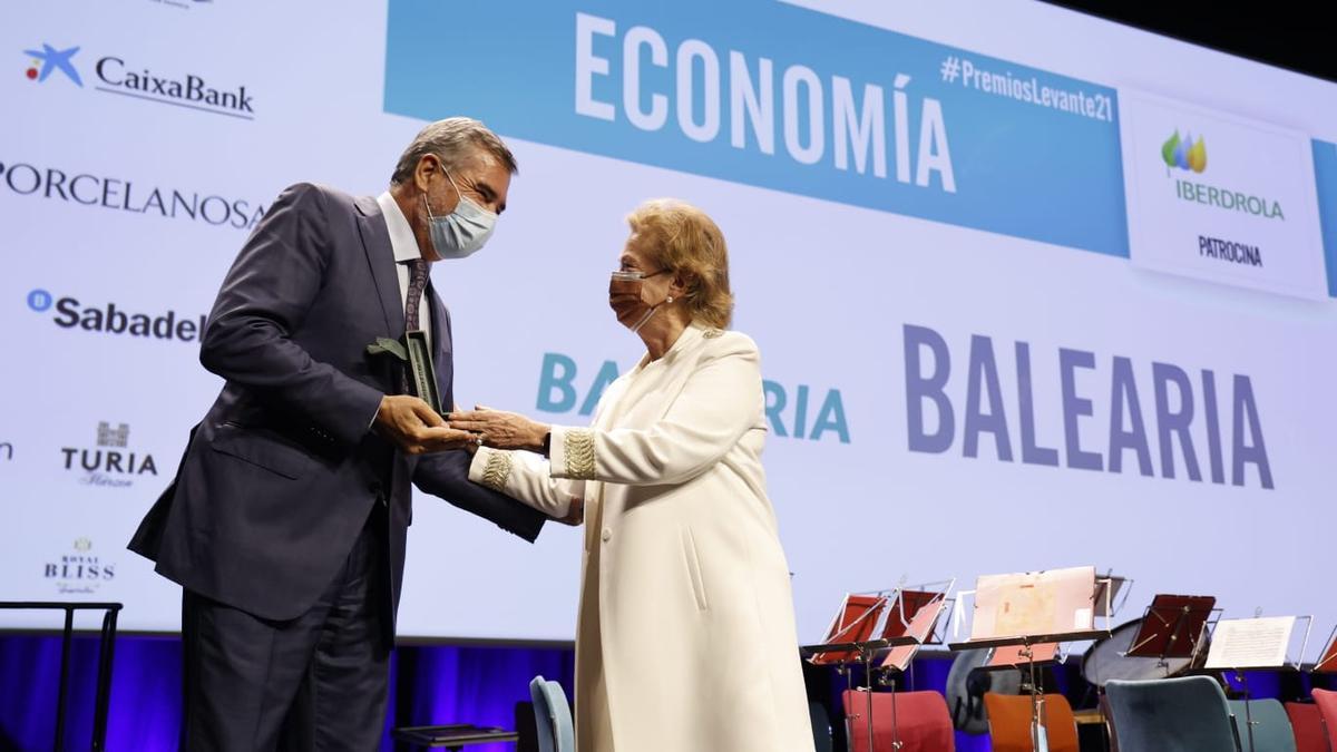 Todos los asistentes a la gala de los premios Levante-EMV-Prensa Ibérica 2021