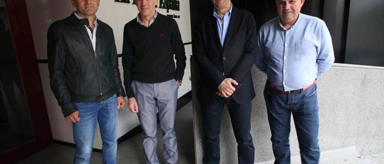 Manuel Sánchez, Javier Benito, Román Benito y Luis Enrique García, de la organización del certamen.