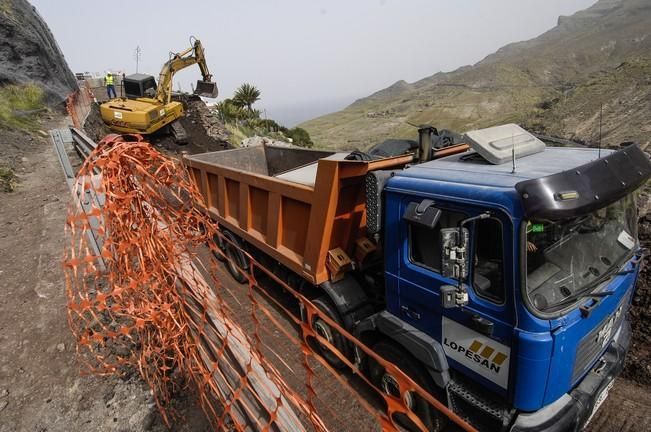 VISITA OBRAS REPARACION CARRETERA AGAETE LA ALDEA