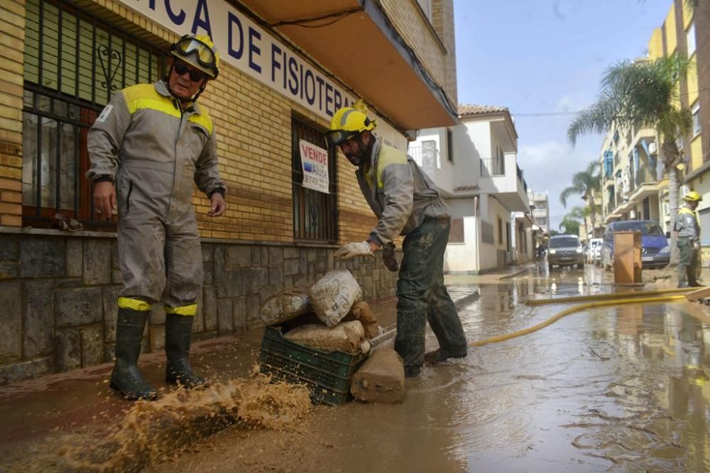 Visita de la ministra de Defensa a Los Alcázares