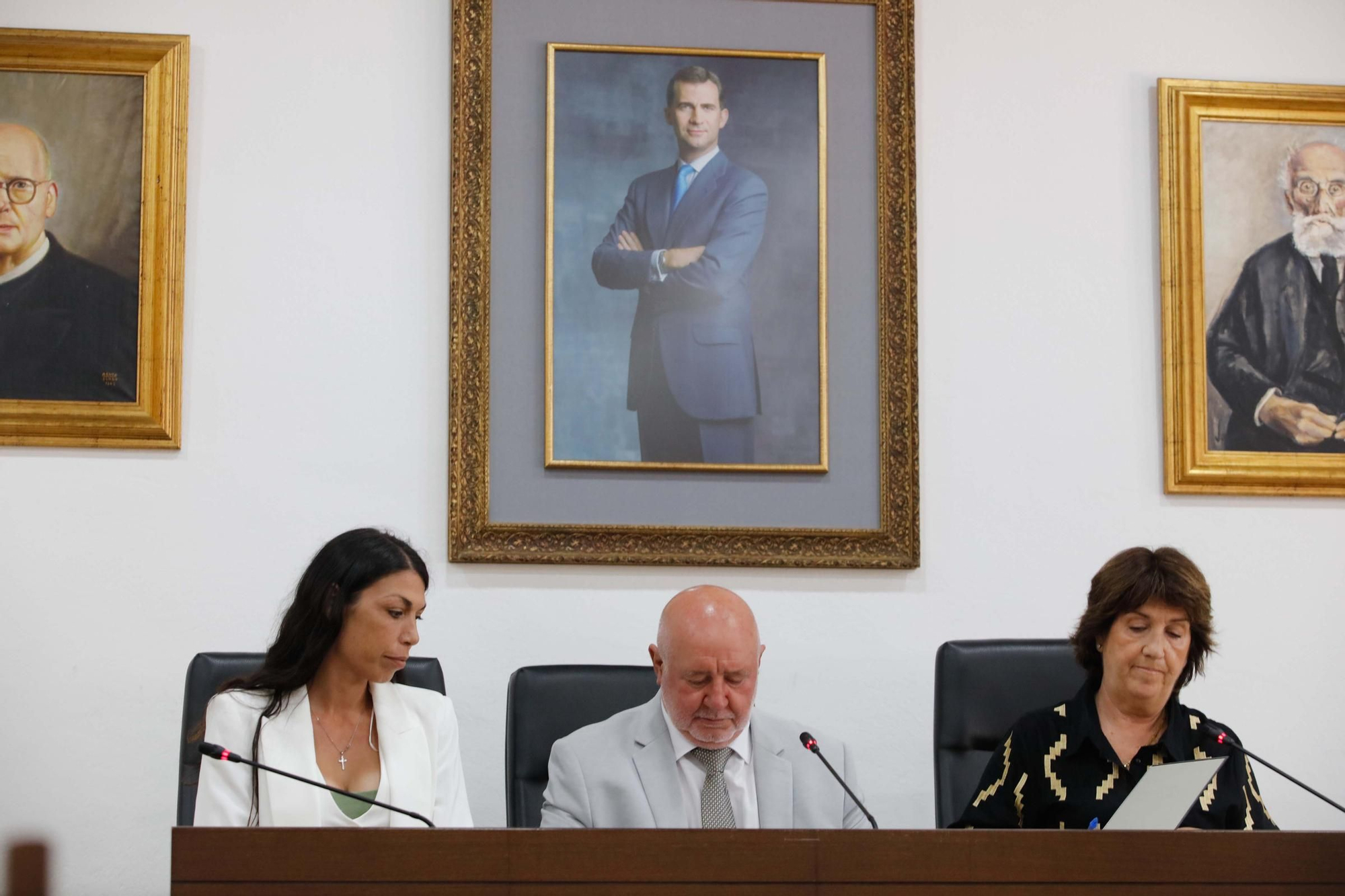 Galería de imágenes de la toma de posesión de Vicent Roig como alcalde de Sant Josep
