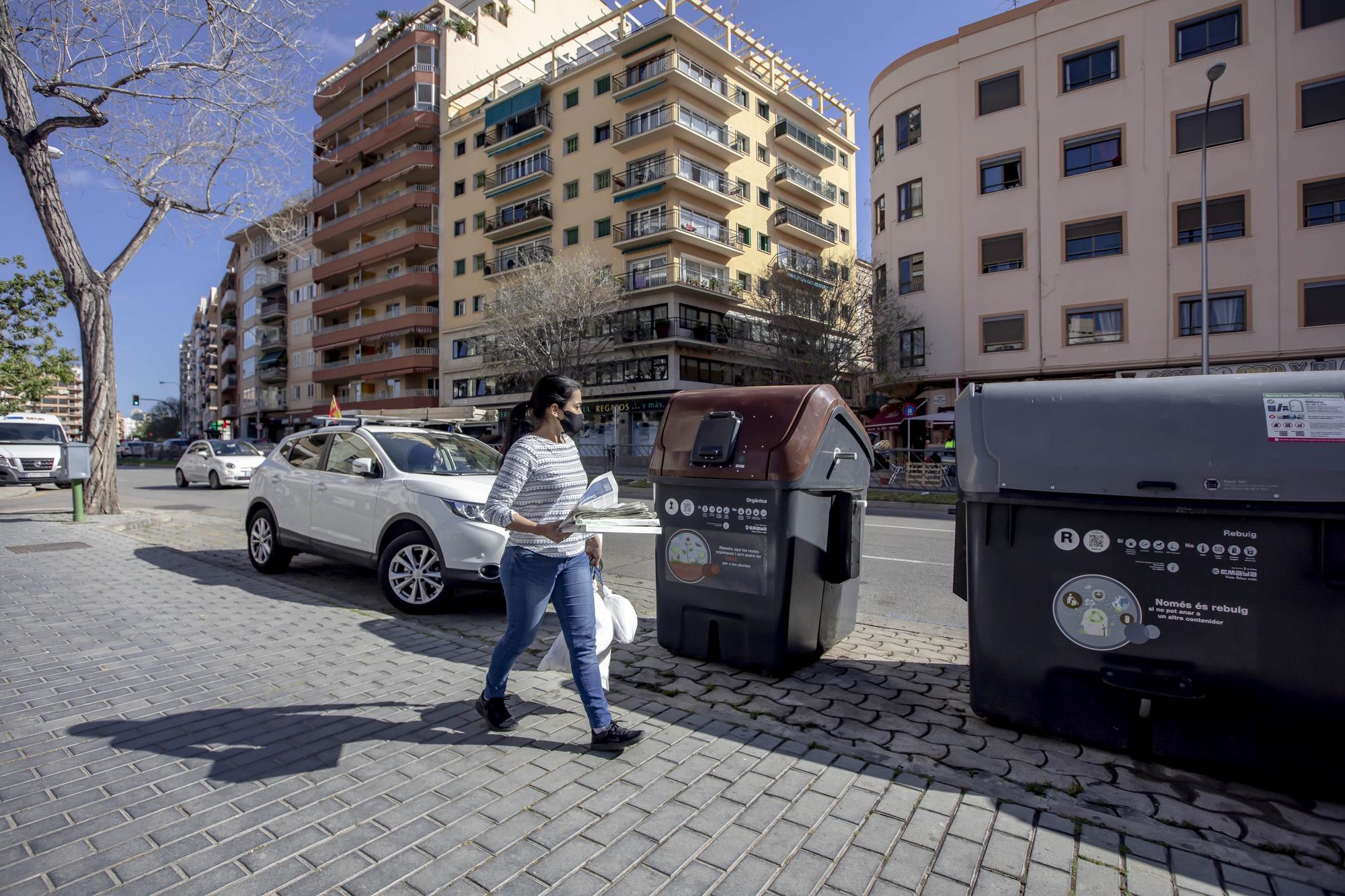 Iniciada la instalación de contenedores de recogida orgánica en otras cinco barriadas de Palma