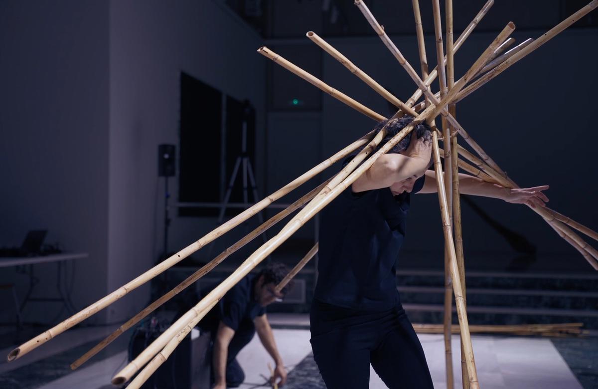 Ángeles Císcar presenta 'Oscil·lació 1' en el Centre del Carme Cultura Contemporànea.