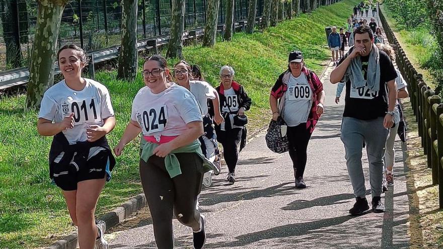 Un momento de la carrera solidaria.