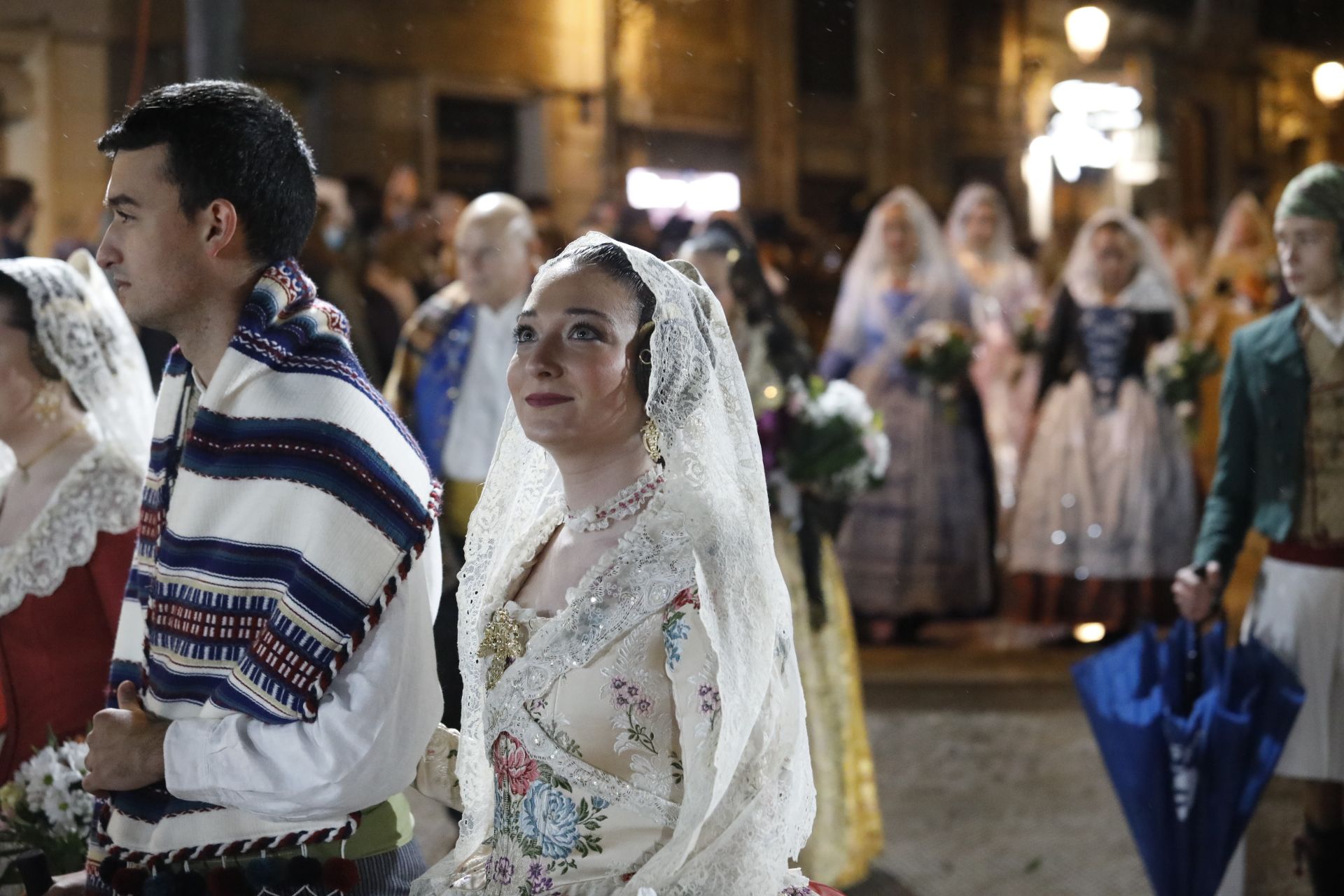 Búscate en el primer día de ofrenda por la calle Quart (entre las 20:00 a las 21:00 horas)