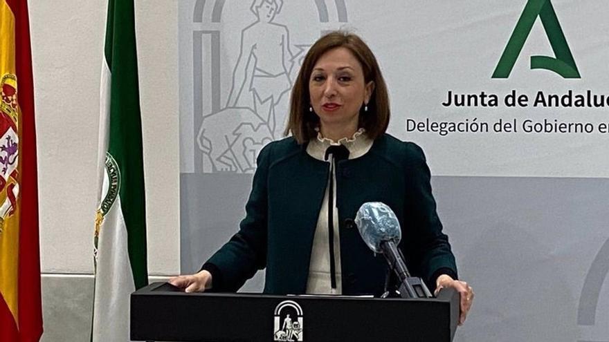 La delegada del Gobierno andaluz en Málaga, Patricia Navarro, da a conocer los premiados
