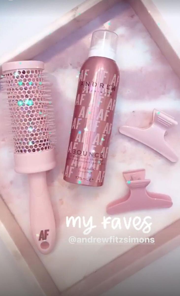 Khloé Kardashian enseña su laca favorita de Primark