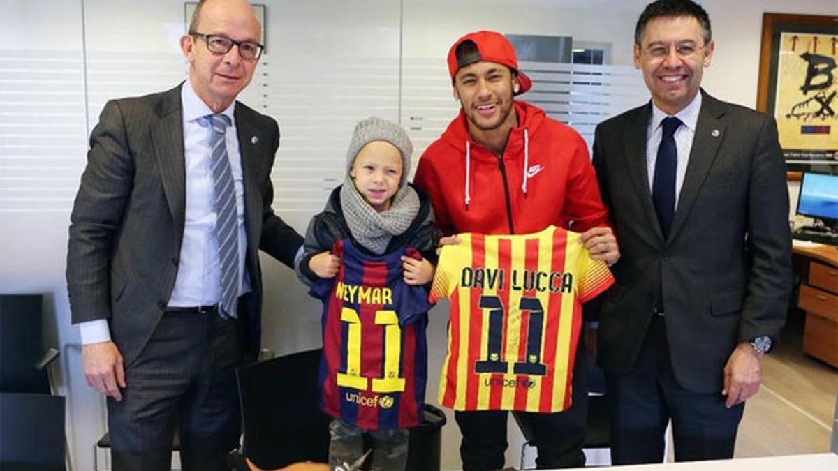 Neymar y Davi Lucca junto a Cardoner y Bartomeu como nuevos socios