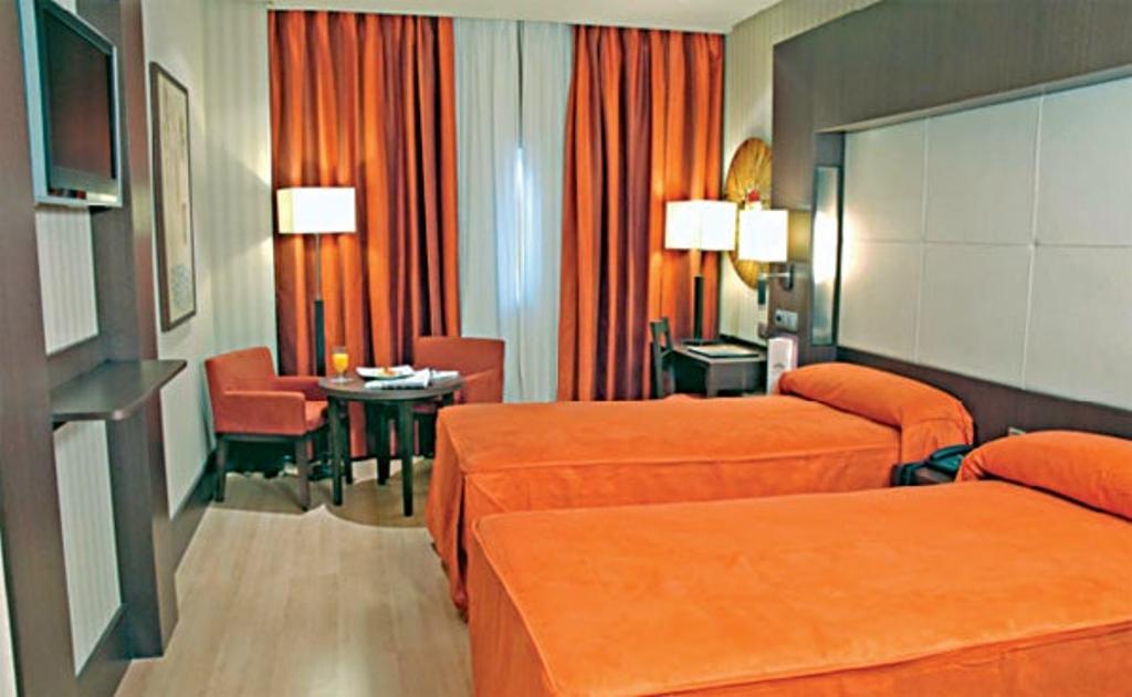 Lujo vanguardista junto a la Alhambra