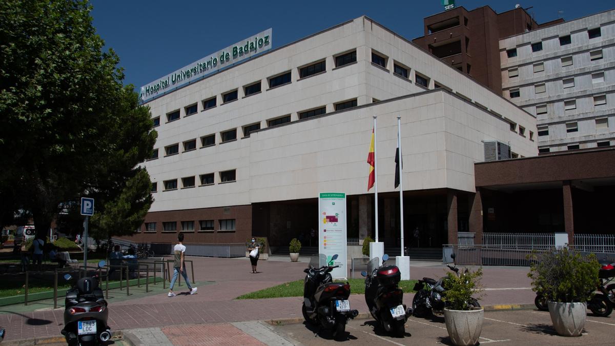 HOSPITAL UNIVERSITARIO DE BADAJOZ