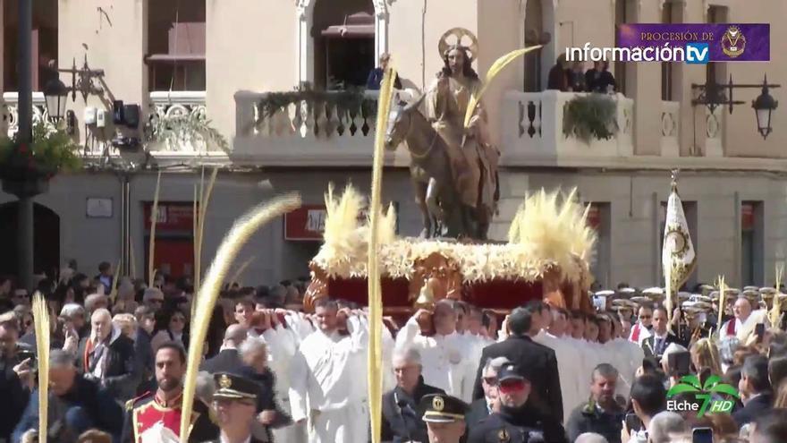 Información TV se vuelca en directo con el Domingo de Ramos de Elche