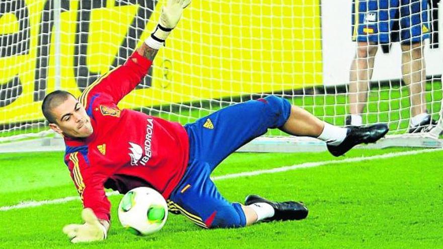 Valdés se perfila titular ante Chile