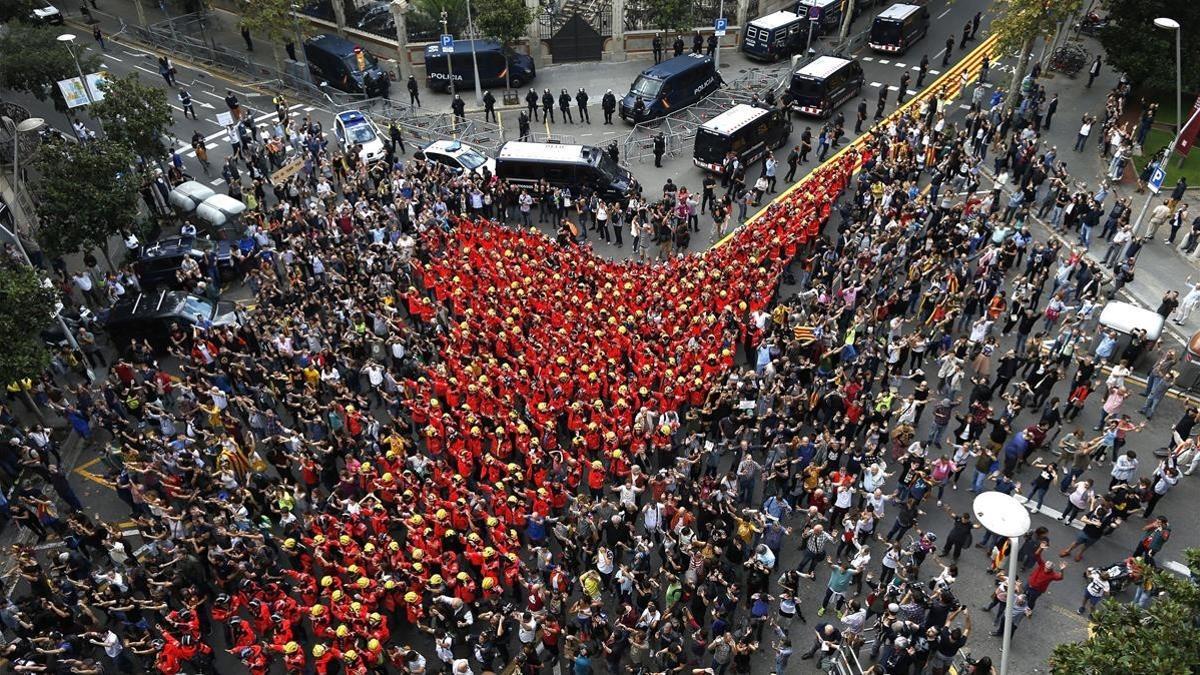 Concentración frente la delegación del Gobierno.