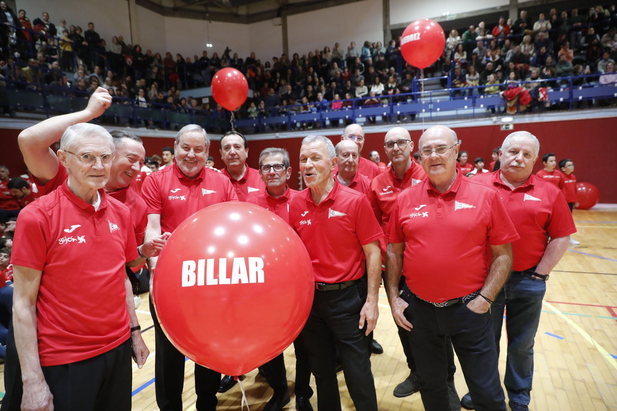 EN IMÁGENES: El Grupo Covadonga presenta sus 27 selecciones deportivas